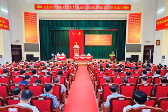 Quang cảnh hội nghị tiếp xúc cử tri huyện Thọ Xuân, tỉnh Thanh Hóa.