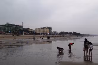 Bãi biển Hải Hòa ở thị xã Nghi Sơn, tỉnh Thanh Hóa.