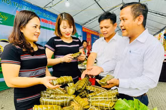 Các chương trình giới thiệu hàng hóa, sản phẩm vùng đồng bào dân tộc thiểu số và miền núi góp phần kết nối cung cầu, tiêu thụ hàng hóa.