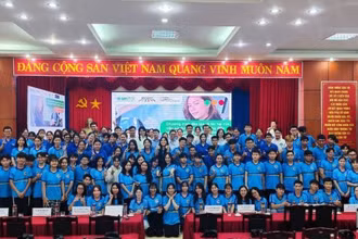 Các học viên tham gia chương trình đào tạo thí điểm về tác hại của việc sử dụng rượu bia trong điều khiển phương tiện giao thông tại Việt Nam.