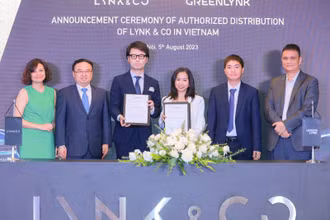 Đại diện các bên tham gia lễ ký kết.