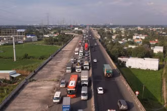 Cao tốc Thành phố Hồ Chí Minh-Trung Lương sau hơn 12 năm khai thác, hiện mỗi ngày có khoảng 52 nghìn lượt xe lưu thông, thường xuyên ùn tắc và hay xảy ra tai nạn giao thông. 