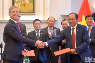 Hãng hàng không Vietjet và AV AirFinance vừa ký thỏa thuận hợp tác tổng trị giá 300 triệu USD.
