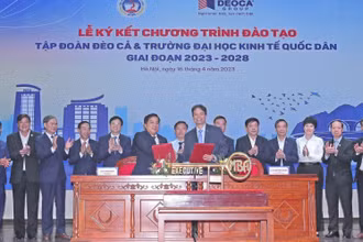 Đèo Cả và Trường đại học Kinh tế Quốc dân hợp tác phát triển nhân lực cao cấp cho doanh nghiệp, dự án giao thông.
