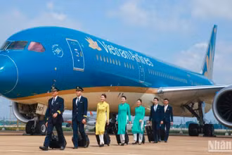 Công ty mẹ Vietnam Airlines trong quý I đạt doanh thu gần 25.019 tỷ đồng và lợi nhuận trước thuế gần 3.044 tỷ đồng.