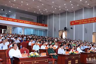 Các đại biểu tham dự họp mặt.