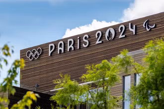 Trụ sở Ban tổ chức Thế vận hội Olympic và Paralympic 2024 ở thành phố Aubervilliers (ngoại ô Paris). (Ảnh: Shutterstock)
