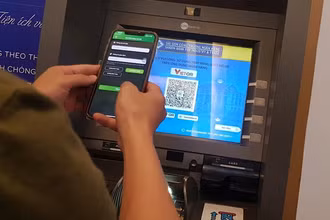 Dịch vụ rút tiền qua mã QR tại cây ATM. (Ảnh: nhandan.vn)