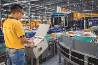 Hệ thống chia chọn bưu phẩm tự động của Bưu điện Việt Nam.