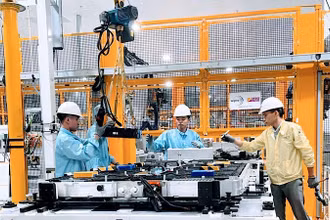 Lao động trong doanh nghiệp tại Hải Phòng. (Ảnh: QUANG DŨNG)