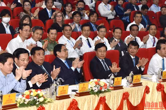 Thủ tướng Phạm Minh Chính và các đại biểu dự Hội nghị triển khai Nghị quyết số 11.