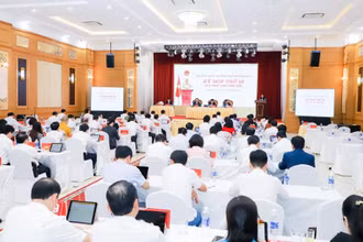 Thông qua Nghị quyết về chủ trương đầu tư dự án Khu lưu niệm Phan Bội Châu.