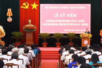 Quang cảnh buổi lễ.