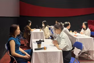 Một buổi tuyển chọn tình nguyện viên cho Liên hoan phim. (Ảnh: Cục Điện ảnh)