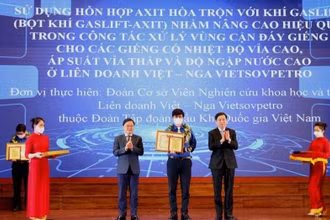 Một công trình nghiên cứu khoa học của Đoàn Thanh niên Vietsovpetro được tuyên dương. (Ảnh: Tập đoàn dầu khí Việt Nam)