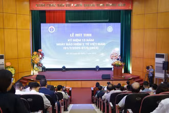 Lễ Mít tinh kỷ niệm 15 năm Ngày Bảo hiểm y tế Việt Nam (1/7/2008-1/7/2024) tại Hà Nội.