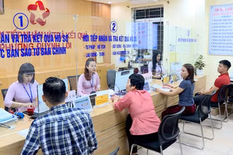 [Video] Hà Nội: Cách chức cán bộ gây phiền hà cho nhân dân
