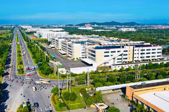 Một góc Khu công nghiệp, đô thị và dịch vụ Vsip trên địa bàn huyện Thủy Nguyên.