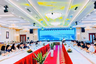 Quang cảnh tọa đàm.