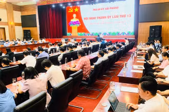 Hội nghị Thành ủy Hải Phòng lần thứ 13.