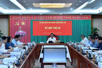 Tại Kỳ họp thứ 48, Ủy ban Kiểm tra Trung ương đề nghị cấp có thẩm quyền xem xét, thi hành kỷ luật một số tổ chức đảng và đảng viên có vi phạm, khuyết điểm. (Ảnh: Đăng Khoa)