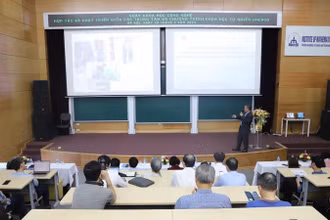 Toàn cảnh buổi hội thảo.