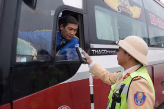 Chuyển biến tích cực về nhận thức trong tham gia giao thông.