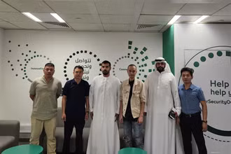 INTERPOL Việt Nam tiếp nhận đối tượng Đặng Quốc Huy để dẫn giải từ UAE về Việt Nam.