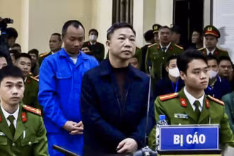 Phiên tòa sơ thẩm tại Tòa án nhân dân tỉnh Thái Bình.