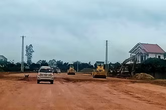 Tuyến đường liên kết Thái Nguyên-Bắc Giang-Vĩnh Phúc được Thái Nguyên đẩy nhanh tiến độ hoàn thành trước sáu tháng, dự kiến đưa vào sử dụng từ cuối năm nay.