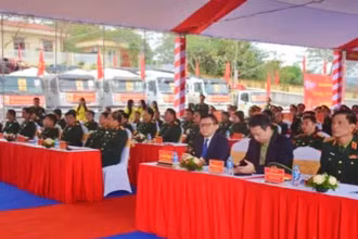 Đồng chí Lê Quốc Minh, Ủy viên Trung ương Đảng, Tổng Biên tập Báo Nhân Dân, Phó Trưởng Ban Tuyên giáo và Dân vận Trung ương, Chủ tịch Hội Nhà báo Việt Nam và các đại biểu dự lễ.