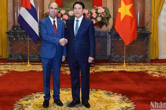 Chủ tịch nước Lương Cường tiếp Đại sứ Cuba tại Việt Nam.