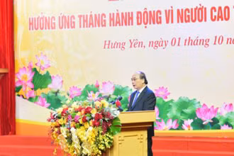 Chủ tịch nước Nguyễn Xuân Phúc phát biểu tại Lễ phát động Tháng hành động vì người cao tuổi Việt Nam 2022.