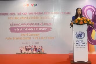 Bà Naomi Kitahara, Trưởng đại diện UNFPA tại Việt Nam phát biểu tại sự kiện.