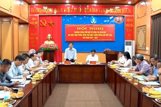 Lãnh đạo ngành nông nghiệp Hòa Bình và Hà Nội tại hội nghị.