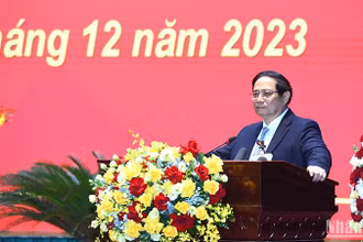 Thủ tướng Phạm Minh Chính phát biểu tại buổi làm việc với Học viện Quốc phòng.