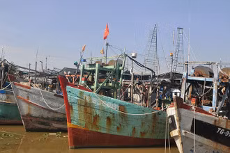 Các tàu đánh bắt vẫn “nằm bờ” tại ấp Xóm Lăng, xã Tân Phước, huyện Gò Công Đông.