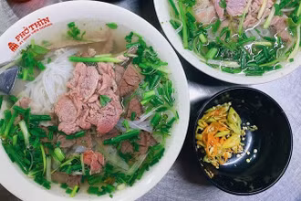 Phở - món ẩm thực đã trở thành thương hiệu riêng của Hà thành.