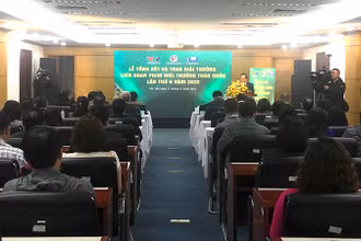 Toàn cảnh lễ tổng kết và trao giải thưởng.