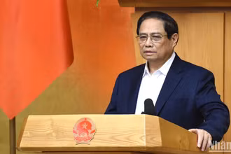 Thủ tướng Phạm Minh Chính phát biểu ý kiến tại Phiên họp chuyên đề về xây dựng pháp luật. (Ảnh: TRẦN HẢI)