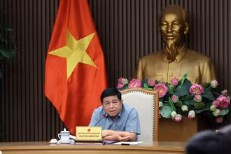 Phó Thủ tướng Nguyễn Chí Dũng chủ trì cuộc họp. (Ảnh: An Đăng/TTXVN)