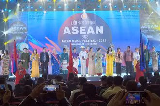 Hơn 200 nghệ sĩ, diễn viên trong và ngoài nước tham gia Liên hoan Âm nhạc ASEAN 2022.
