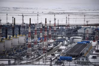 Toàn cảnh giếng khí đốt Bovanenkovo ở bán đảo Yamal, vùng Tây Bắc Siberia thuộc Nga. (Ảnh: AFP/TTXVN)