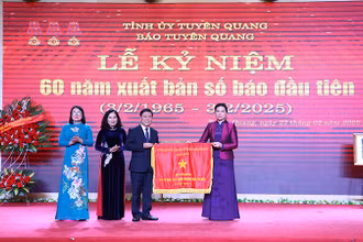 Kỷ niệm 60 năm Báo Tuyên Quang xuất bản số báo đầu tiên 