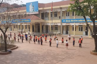 Trường tiểu học Hữu Hòa (huyện Thanh Trì, Hà Nội) 
