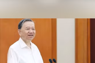 Bản tin thời sự sáng 2/5/2025: Tổng Bí thư Tô Lâm làm Trưởng Ban Chỉ đạo Trung ương về hoàn thiện thể chế, pháp luật