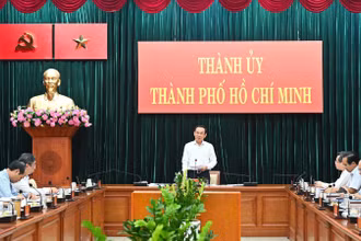 Thành phố Hồ Chí Minh tập trung mọi nguồn lực, phối hợp tổ chức Lễ Kỷ niệm 50 năm Ngày Giải phóng miền nam, thống nhất đất nước.
