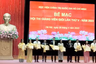 Học viện Chính trị quốc gia Hồ Chí Minh trao giải thưởng Hội thi giảng viên giỏi 
