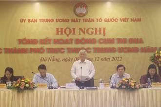 Đồng chí Đỗ Văn Chiến phát biểu tại Hội nghị.