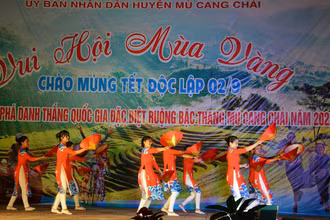 Khai mạc Vui hội mùa vàng mừng Tết Độc lập 2/9 tại Mù Cang Chải.